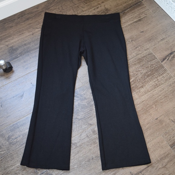 CAbi Pants - Cabi #546 Ponte Bootlet c/Black